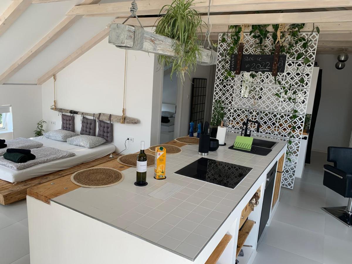 Apartment Pampas Свети свети Филип и Яков Екстериор снимка